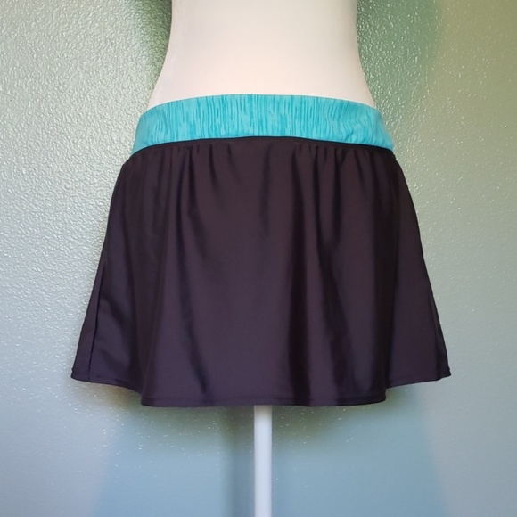 (NWOT)Gerry Sport Skirt - Picture 2 of 3
